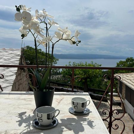 Apartment Lovre Topic Baška Voda Екстериор снимка
