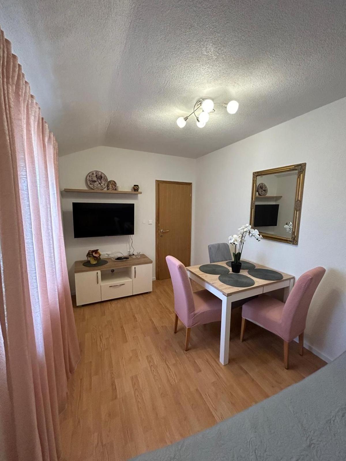 Apartment Lovre Topic Baška Voda Екстериор снимка