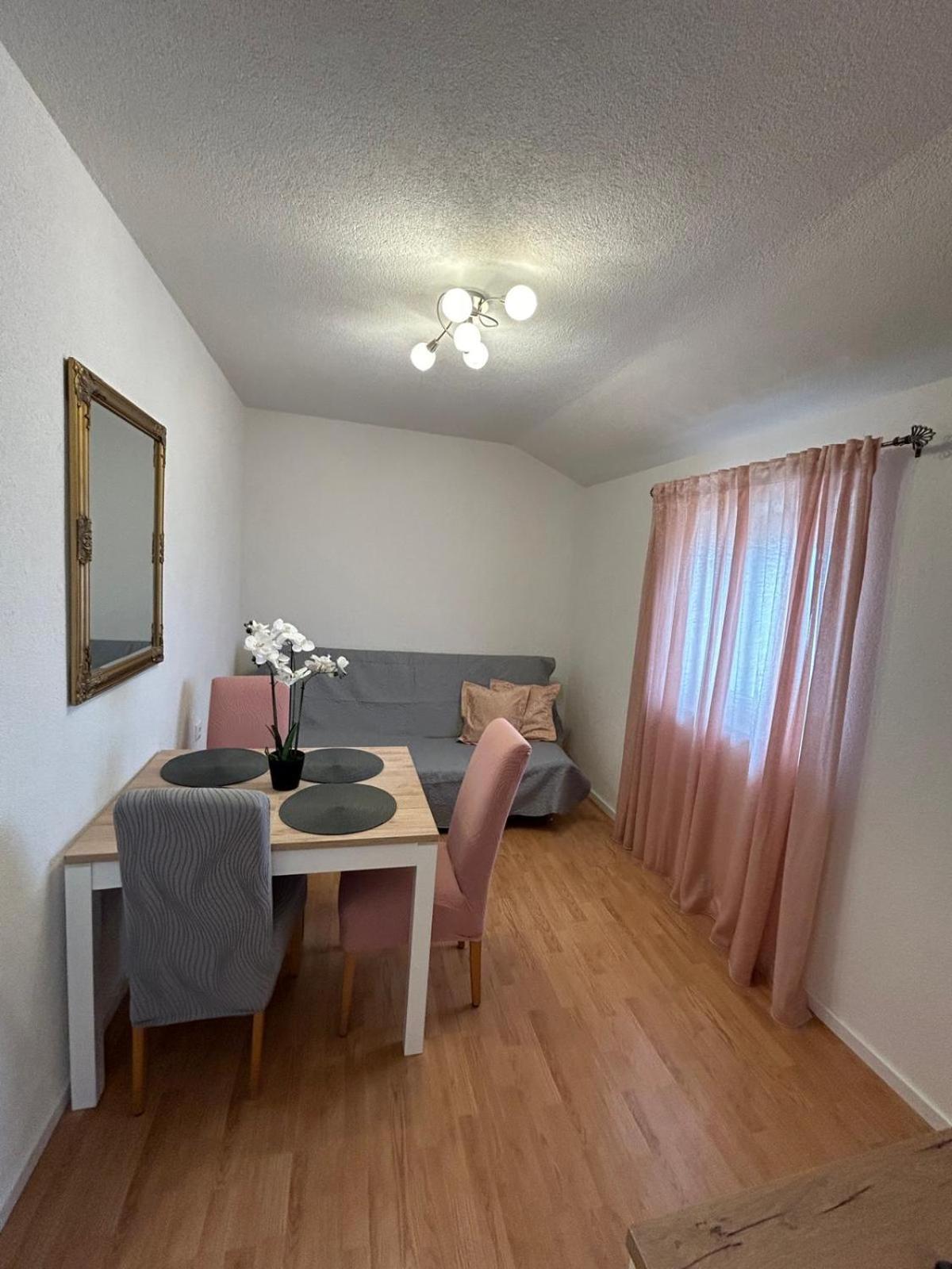 Apartment Lovre Topic Baška Voda Екстериор снимка
